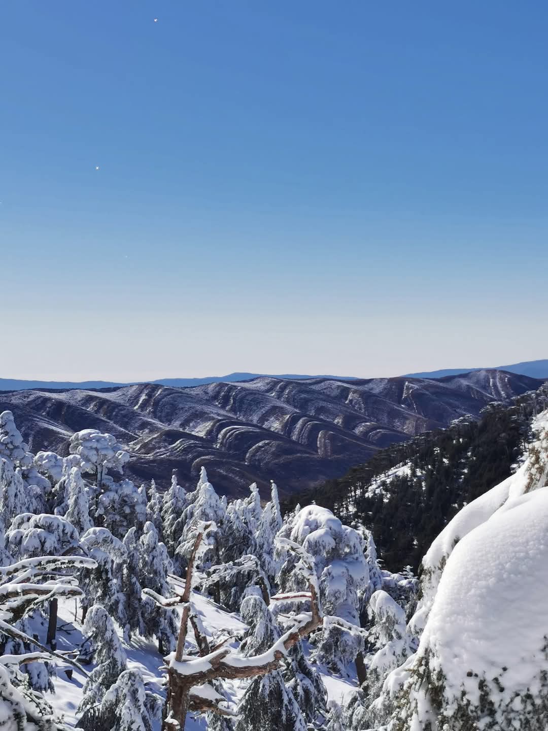 Photo des montagnes des Aures